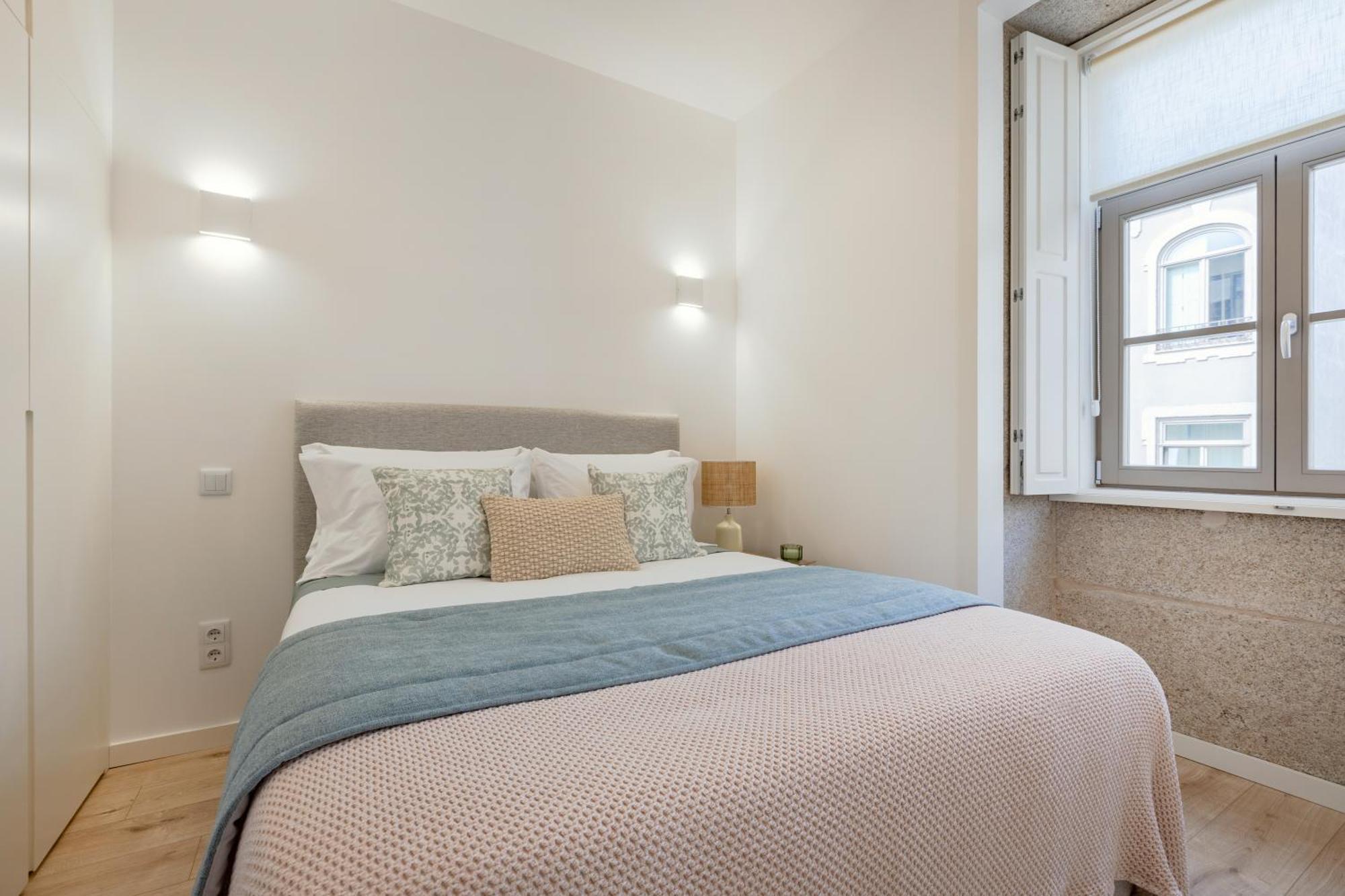 The Soft Escape At Boavista Flats * Oporto